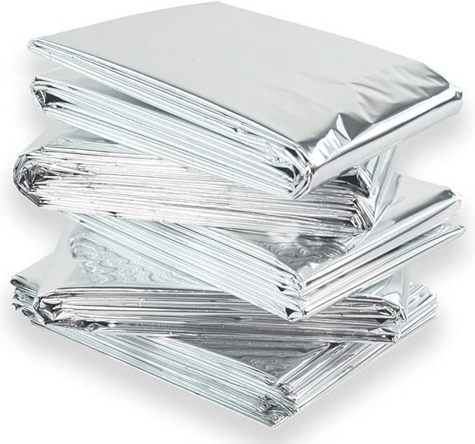 OxyMed Emergency Thermal Blanket, 160 * 210 cm, Survival kit for Camping Warehouse Emergency Survival Safety (4 Pack)