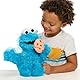 Just Play Sesamstraße Nom Nom Krümelmonster, Plüschtier, 34 cm groß, mit Soundeffekten und Bewegungen, blau, interaktives Kuscheltier, Kinderspielzeug ab 18 Monaten