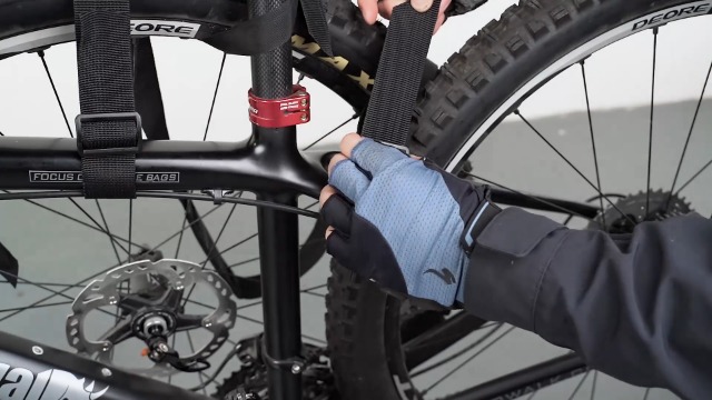 Rhinowalk 26-29 Inch Mountain Bike 700C Road Bike Carrying Bag Portable Bicycle Tote Bag Travel Shoulder Bag Bicycle Cover Storage Bag Bicycle Accessories Outdoor Sports