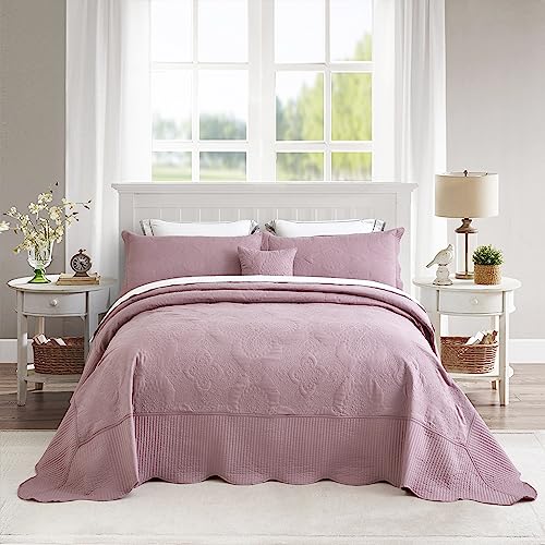 Image of HZ & HY Oversized King Bedspreads, Stitched Damask, Mauve Shadows | Generous Coverage, 5-Piece Quilt Set, Lightweight Reversible Coverlet, Scalloped Edge, King /Cal King