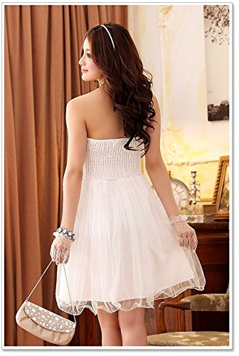 Robe de soirée élégante avec finitions soignées pour mariage chic - 4