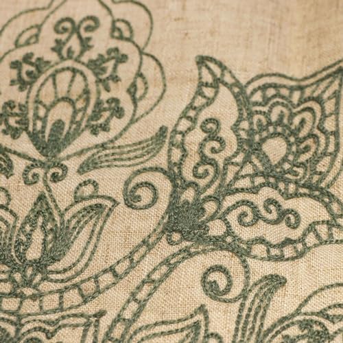 Table runner vert anti-plis pour sublimer vos tables de fête