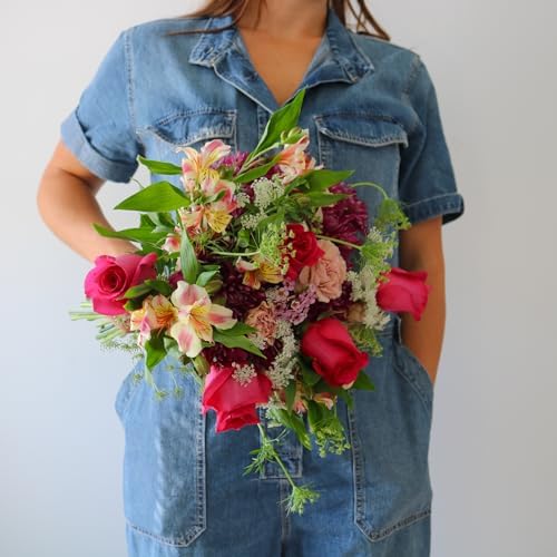 Callia Flowers - Bright & Cheerful Fresh Flower Bouquet - (Standard) Hand-Tied Fresh Cut with Vase, Fresh Flowers Delivery for Birthday, Sympathy - Floral Arrangements with Local Delivery — view 4