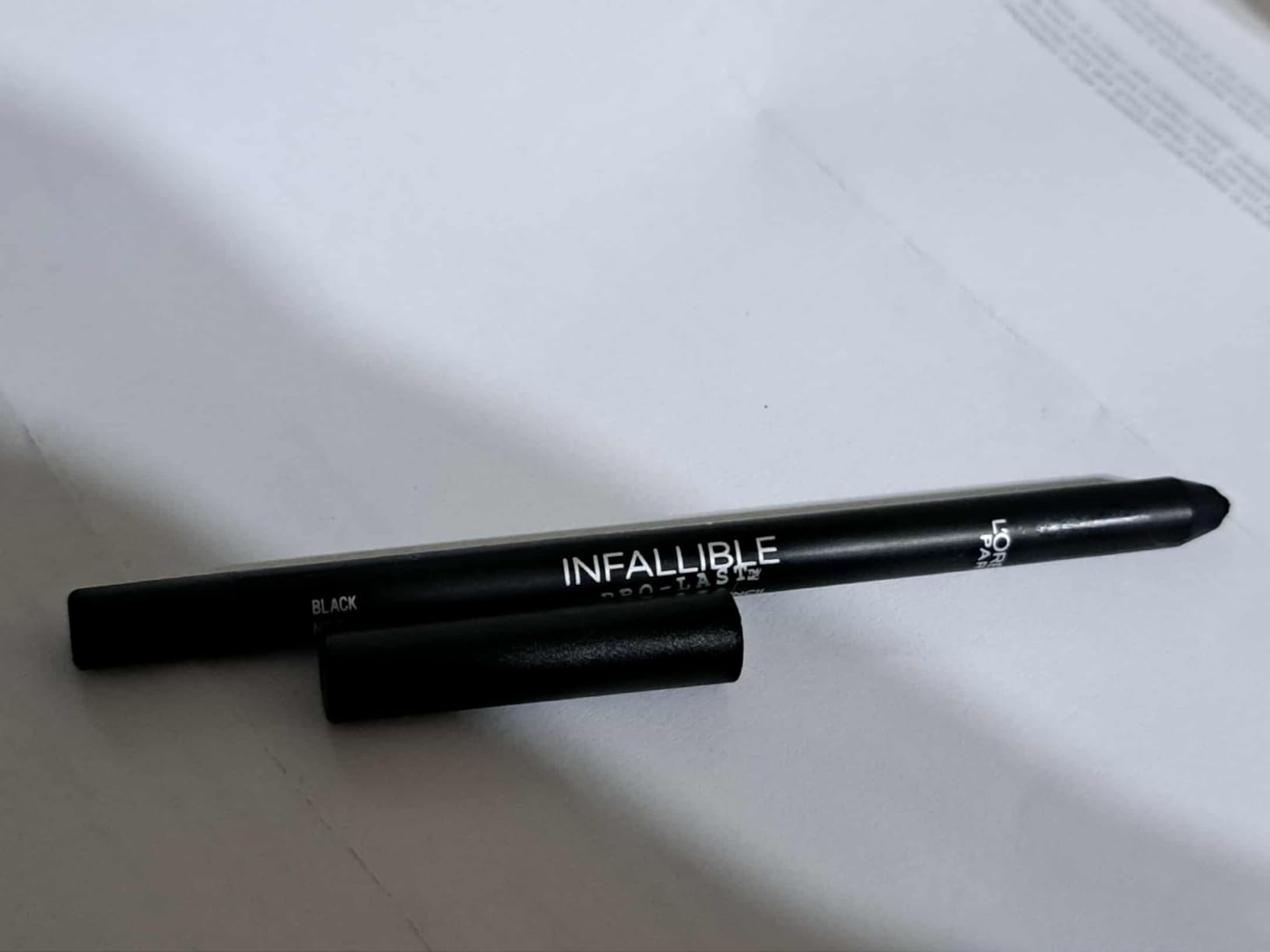 L'Oreal Paris Makeup Infallible Pro-Last Pencil Eyeliner, Waterproof and Smudge-Resistant, Glides on Easily to Create any Look, Brown, 0.042 oz