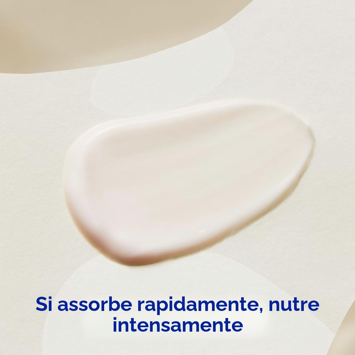 NIVEA Crema per mani idratante intensa con olio di mandorle e burro di karité, 100 ml