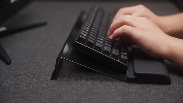 Amazon.co.jp: ロボロビン キーボードスタンド パソコン リストレスト