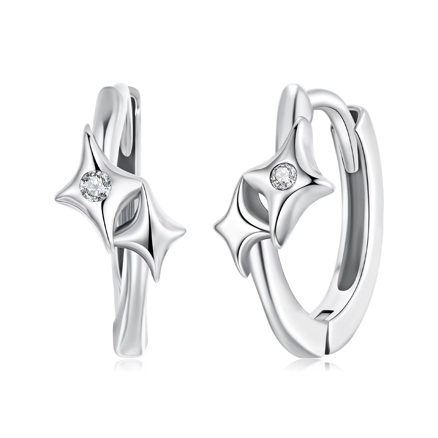 Kerraom Silber Creolen Stern Ohrringe für Damen Mädchen - Kleine Huggie Hypoallergene Stern Ohrring, Leichte Schmuck Geschenk für Frauen