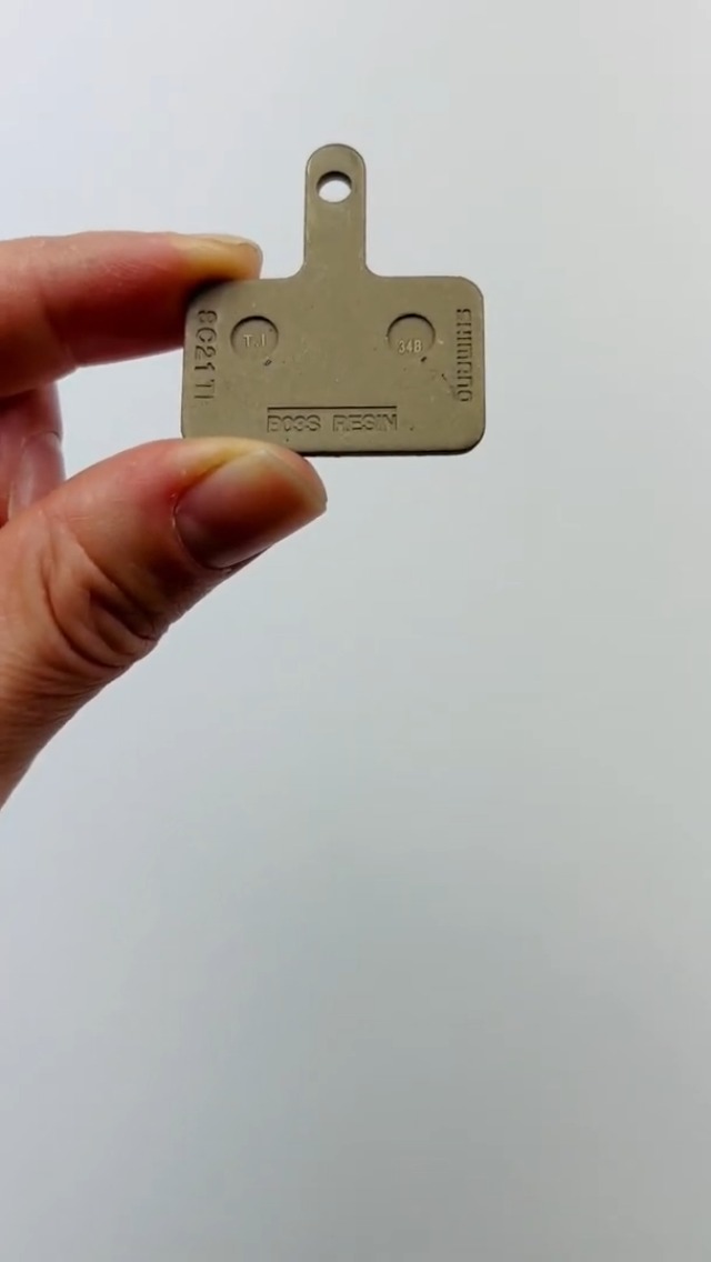 Shimano B01S Disc Brake Pads And Spring Steel Backed Resin