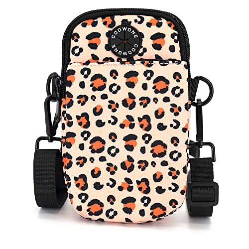 COOWONE Gassi Tasche Hund, Leckerli-Tasche für Hund Gassi gehen, Hund Tasche mit Poop Bag Dispenser, Crossbody Bag für Handy, Hunde-Leckerlis, Spielzeug, perfekt für Spaziergänge, Training, Laufen