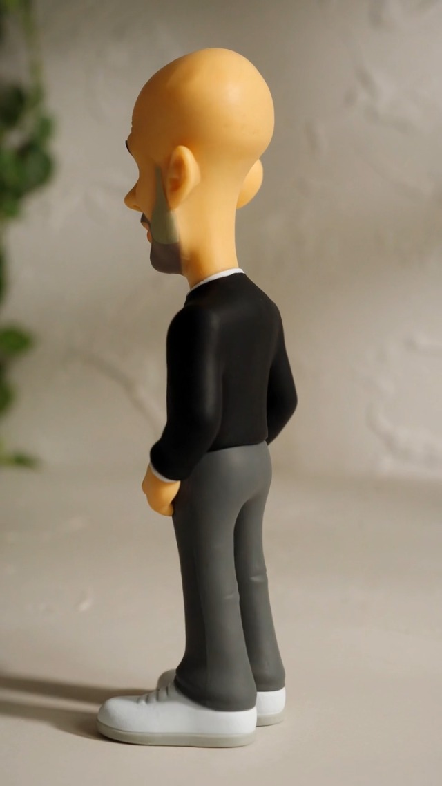 Amazon.com: MINIX Football Stars Collectible Figurine, Pep
