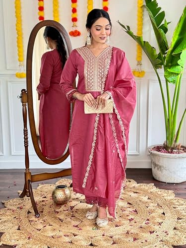 Image of Shiv Textiles Women's Chanderi Silk Embroidered Kurta Pant Dupatta Set(JDA-MADHAVI-Pink-L)