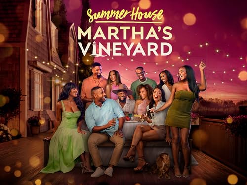Summer House: Martha's Vineyard
