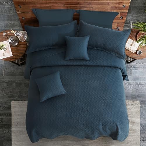 Image of Oversized King Bedspread 128x120 Extra Wide, Diamond Geometric Quilt Set King /Cal King, Lightweight Reversible Coverlet, Straight Edge - Modern Contemporary Look, 5 Piece, Navy