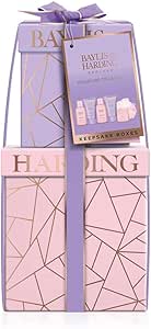 Baylis &amp; Harding Jojoba, Vanilla &amp; Almond Oil Luxury Pamper Present Gift Set (Pack of 1) - Vegan Friendly