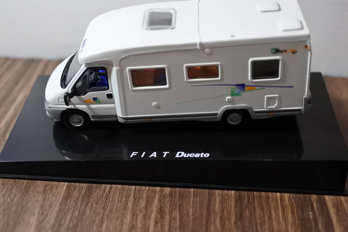 【Brmnd】NOREV FIAT Ducatoキャンピングカー 1/43 Amazon.co.jp: ノレブ フィアット デュカト キャンピングカーCHAUSSON