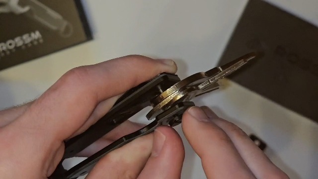 Portachiavi Compatto Rossm In Carbonio - Colore Smeraldo Forgiato