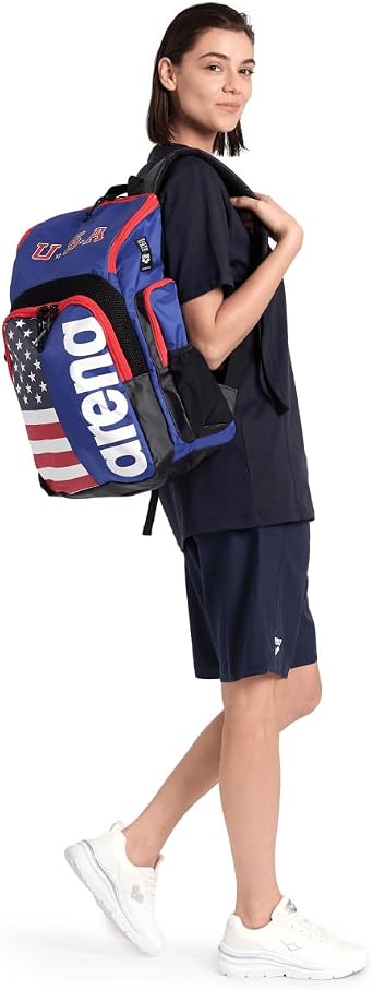 ARENA Spiky III Backpack 35 Unisex Travel Gym Rucksack for Men and Women, Training Gear Equipment Bag for Swimmers, 35 Liters