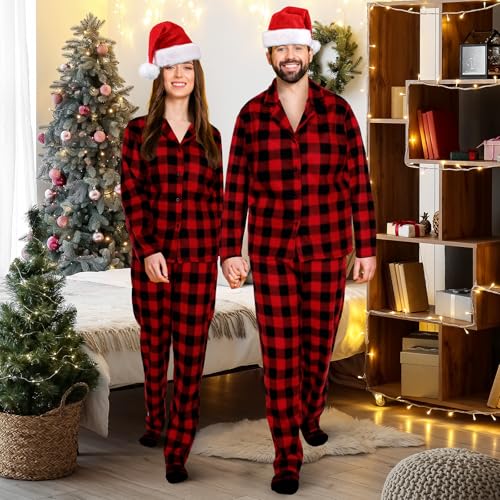 Christmas Couples Pajamas Matching Set Family Pajama Xmas Fleece Button Plaid Sleepwear with Sock and Christmas Hat3