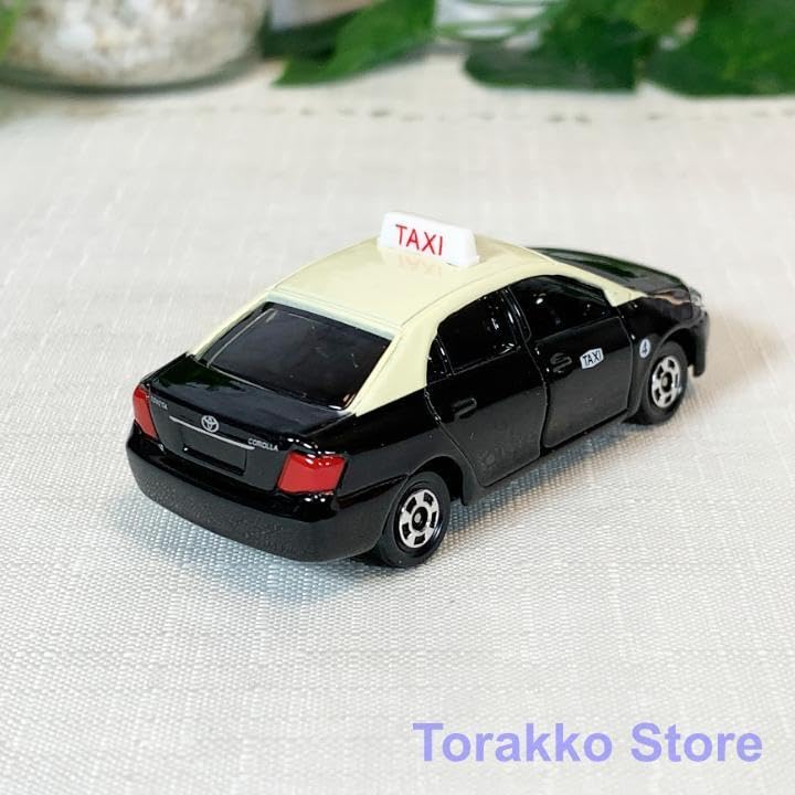 Amazon.co.jp: トミカ 香港 カローラアクシオタクシー ブラック