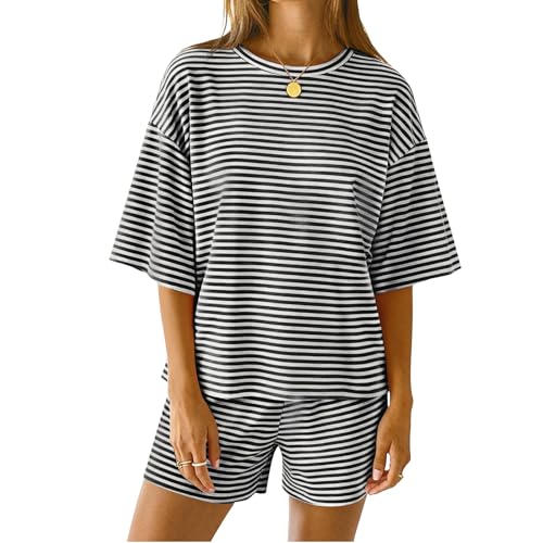Image of RUEWEY Women Striped Pajama 3 /4 Sleeve Crew Neck Tops Shorts Lounge Set Pjs