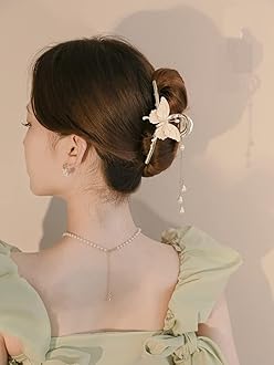 M.T. BROTHERS - Big Fancy Metal Non-Slip Hair Clip, Large Jaw Clips, for Women Thin Thick Curly Hair Pearl Hair Clips Sparkly Hold Hair Jaw Clips (CLASSY GOLDEN)