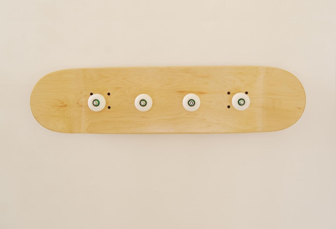 skate-home Porte-Manteaux Mural en Bois pour Décorer Les Chambres d'enfants y Patineurs Skateboard. Idee Cadeau