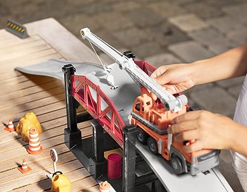 Driven by Battat – 35-teiliges Baustellen Spielset für Kinder – Kran Spielzeug & Zubehör – Großes Set – Spielzeugbrücke, Straßenschilder und mehr – ab 3 Jahren – Micro Brückenbau Spielzeug (35 Teile)