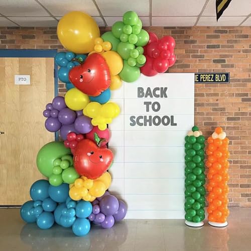 Arco de globos de bienvenida escolar para decorar colegios sin esfuerzo 5