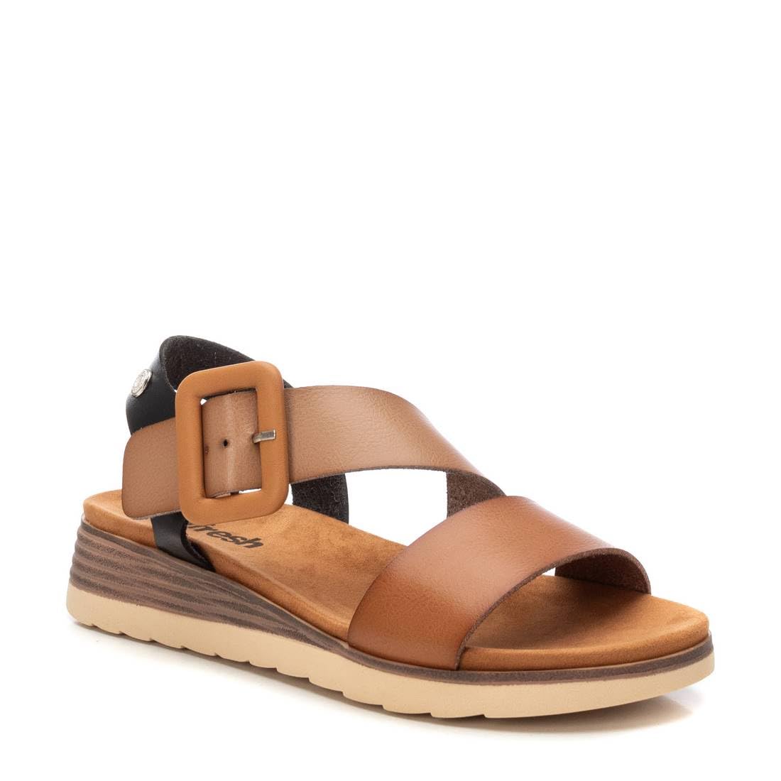 REFRESH - Sandały Kobiety - Wygodne i wszechstronne obuwie – moda casualowa
