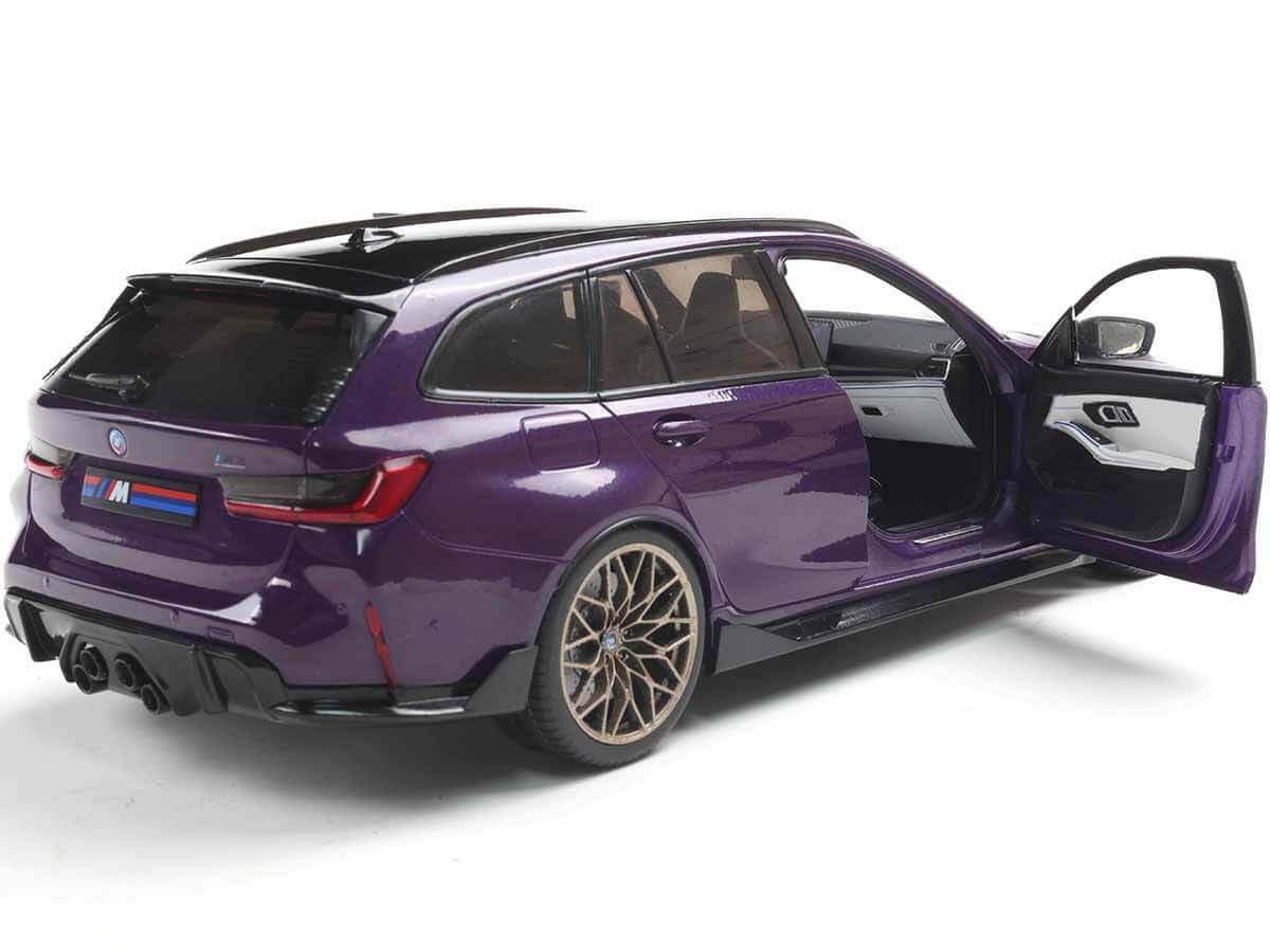 Solido BMW M3 Touring G81 – 1:18 Modellauto – Metallic Lila, Detailreiches Die-Cast Modell mit Innenraum & Motor, Offizielles BMW Sammlermodell