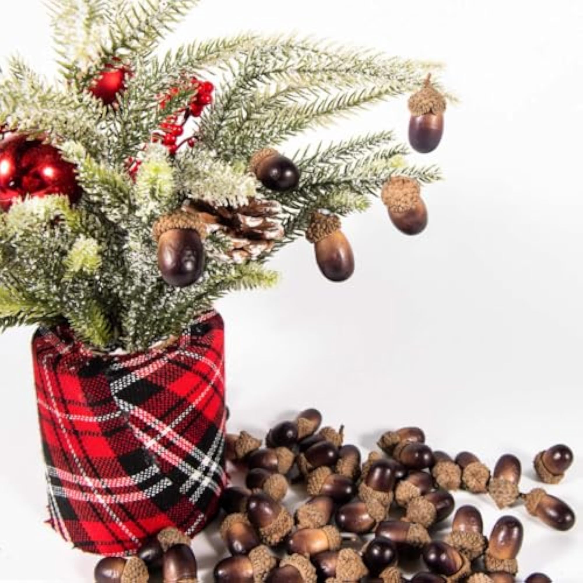 100 Pcs Artificial Acorns for Crafts