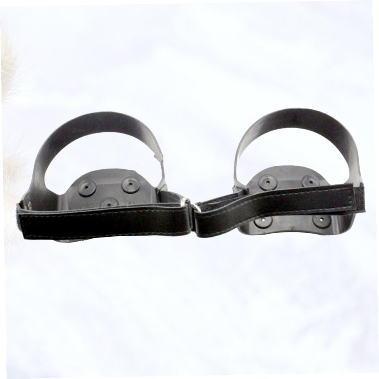Ramponi da Ghiaccio 4 Denti in Silicone Nero per Calzature | 1 Paio, Striscia Riflettente, Suola a Lunga Durata, Trazione su Ghiaccio e Neve, Uso su Vialetto Stile Casuale