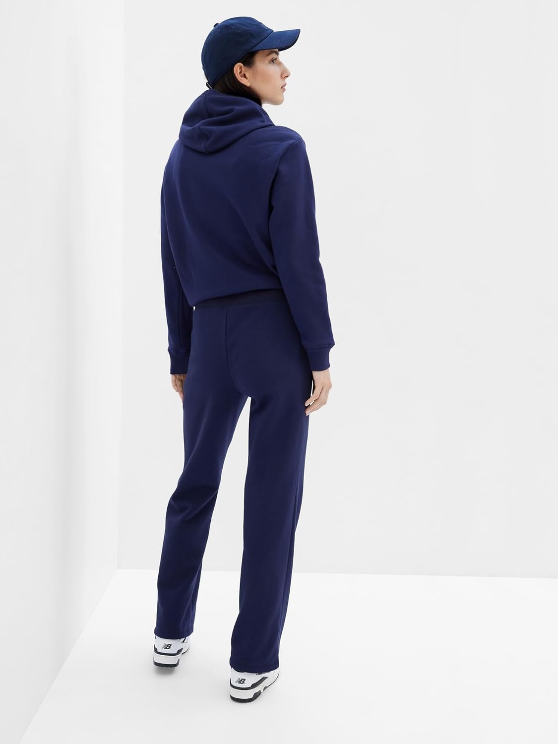 Gap Womens Heritage Boot Cut Jogger - Image 2