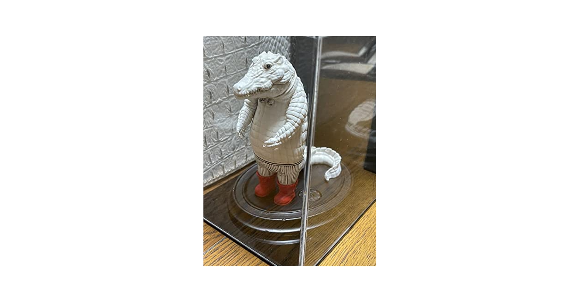 Amazon.co.jp: 五放舎ヒグチユウコ ワニ くん フィギュア白