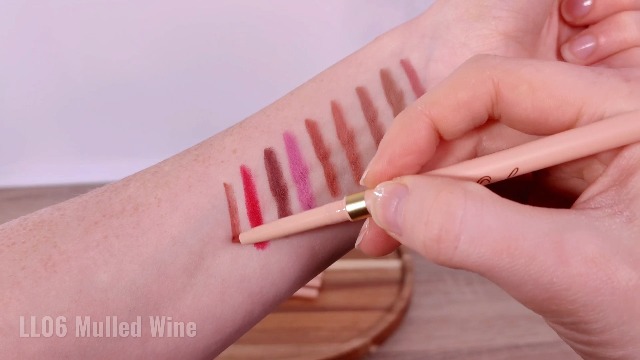 Crayon Eyeliner Semi-permanent Waterproof Vieux Rose - À L'aloe Vera, 0.96g - Marque Acqua Resist, Fabriqué En France