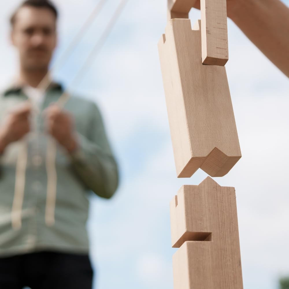 Fröbelturm Plus Teambuilding Spiel für Fortgeschrittene, 6 Bausteine aus Buchenholz, inkl. Seile & Kran