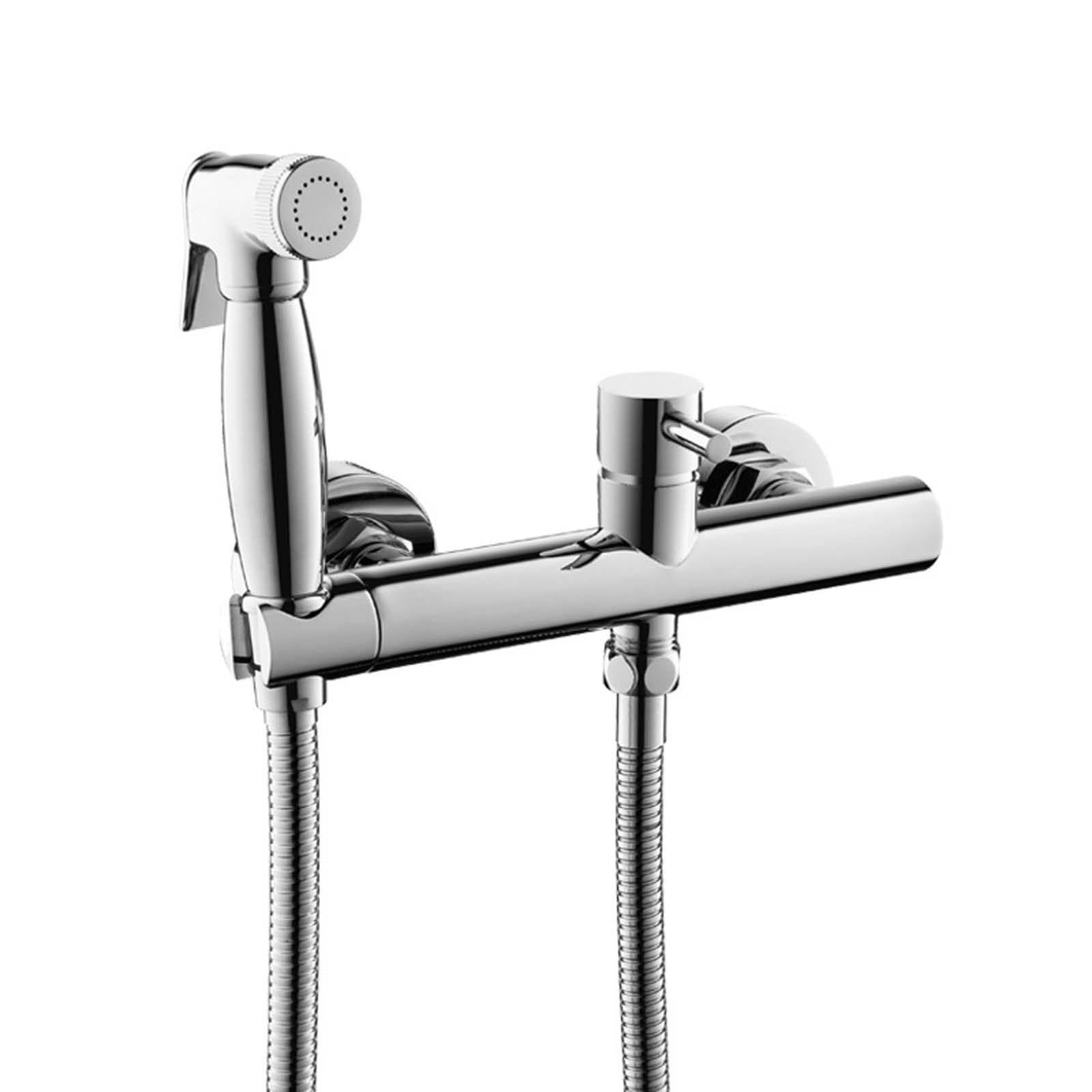 Ducha higiénica para WC con instalación en pared para renovar el baño familiar