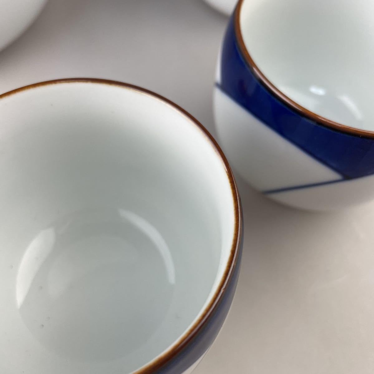 Amazon.co.jp: ビンテージ白山陶器 急須と湯呑みセット 染付ねじり梅紋