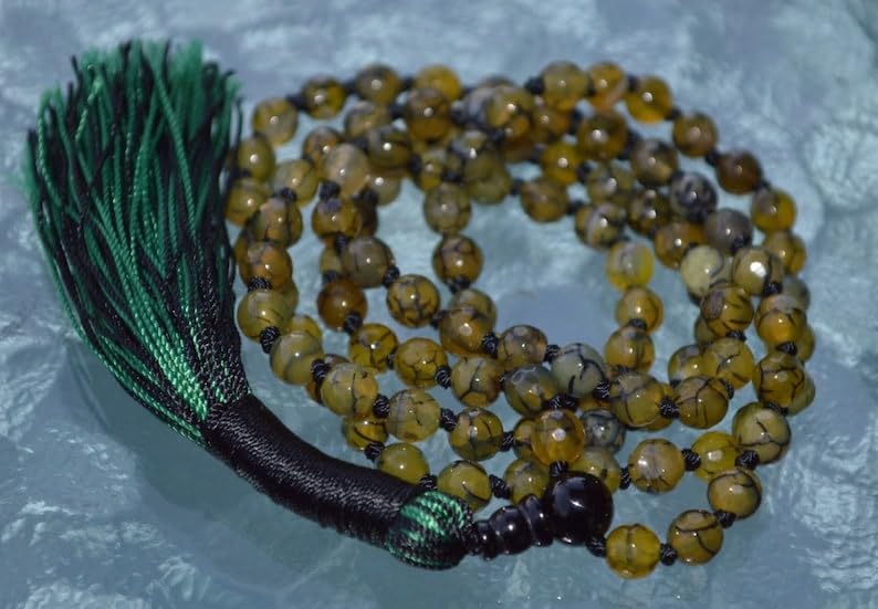 Cuentas Mala de piedra de ágata verde, 108 Mala collar, mala anudada, collar WWG, joyería de yoga, cuentas de meditación, joyería espiritual, joyería bohemia, 34inch, Gema