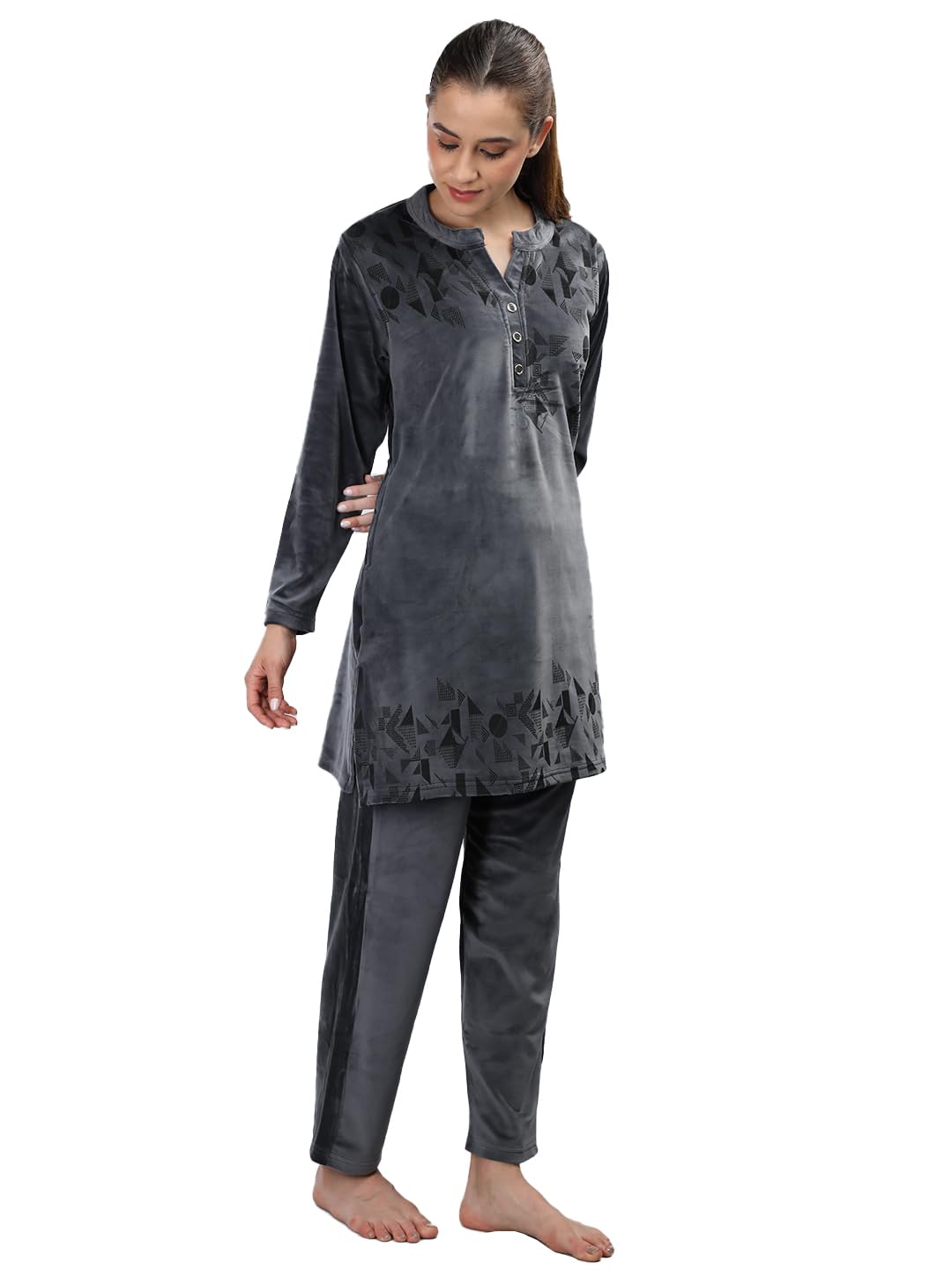 Duchess Women's Supersoft Velvet Printed Night Suit For Winter Wear Dark-Blue, Large - Image 5 thumbnail