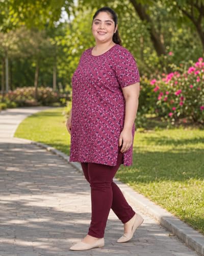 Image of In Love Women's All-Over Printed Cotton Plus Size Longline T-Shirt with Pockets