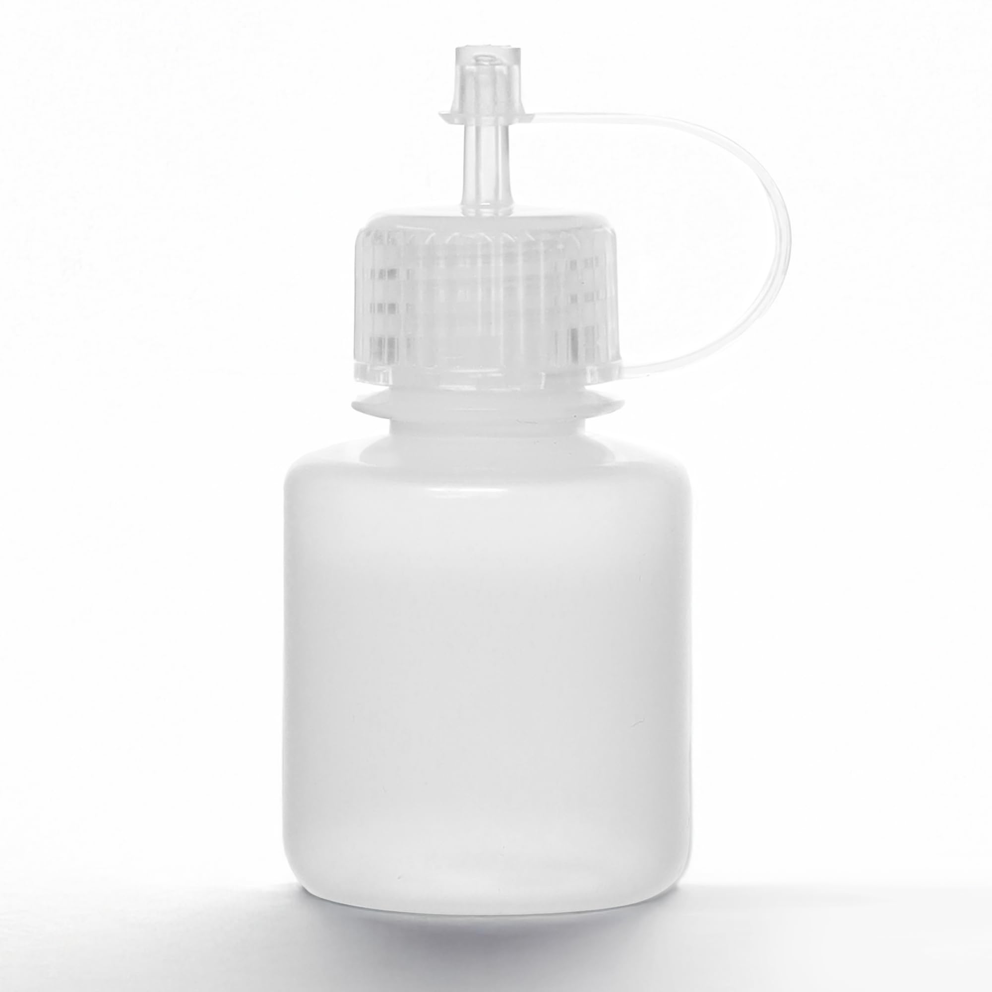 Eisco - Paquete de 12 botellas de goteo de LDPE de 30 ml, diseño europeo con tapas de rosca y boquillas cuentagotas para laboratorio, aula o uso doméstico