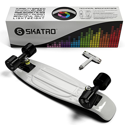 Skatro - Mini Cruiser Skateboard. 22x6inch Retro Style Plastic Board Comes Complete. Model: White Panda - Thumbnail 4