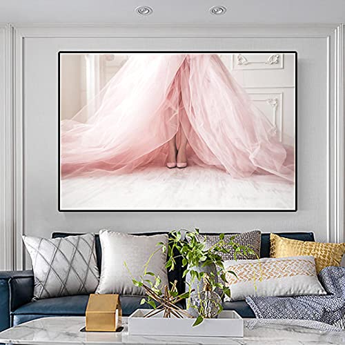 Affiches et impressions robe rose sans cadre pour une décoration murale raffinée
