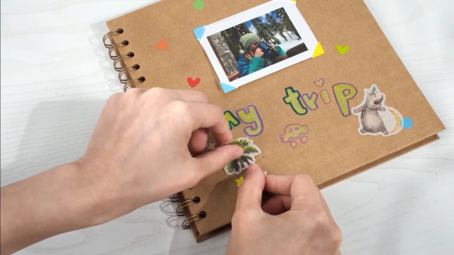 Remowith Kit per Album di Ritagli, 23 x 18 cm Fai da Te con Copertina Rigida in Carta Kraft con 20 Fogli e 40 Pagine, Regalo Creativo per Anniversario, Matrimonio, Compleanno, Viaggio