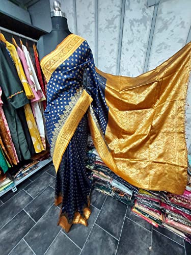 Image of AKHILAM Women's Silk Blend Woven Border Saree with Unstitched Blouse Piece