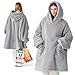 Produktbild BEDSURE Hoodie Decke mit Ärmeln - Kuschelpullover als Geschenke für Frauen - Tragbare Decke zum Anziehen Erwachsene Kuscheldecke mit Ärmeln Weich Warm Geschenke für Freundin Mütter, Grau 95x85 cm
