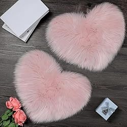 Mudder 2 Pieces Heart Shaped Rugs for Bedroom, Fluffy Faux