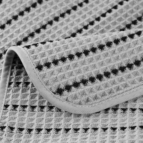 Image of POLYTE 430 GSM Microfiber Lint Free Washcloth Face Towel, 13 x 13 in, 4 Pack (Waffle Weave)
