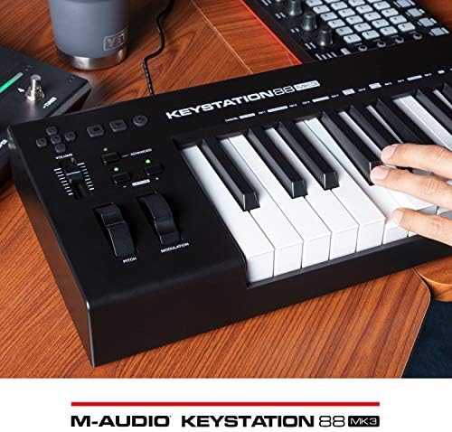 M-Audio Keystation 88 MK3  kontroler MIDI z 88 klawiszami półważonymi do sterowania wirtualnymi syntezatorami i parametrami DAW-ów